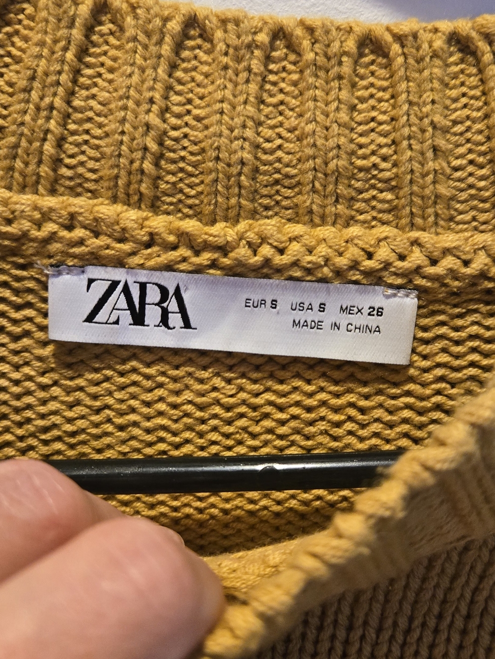 Zara Mustard Crewneck Knit Sweater - Picture 2 of 4